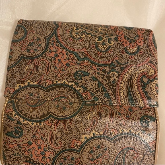 Vintage Paisley Wallet / Billfold & Checkbook - Picture 10 of 16